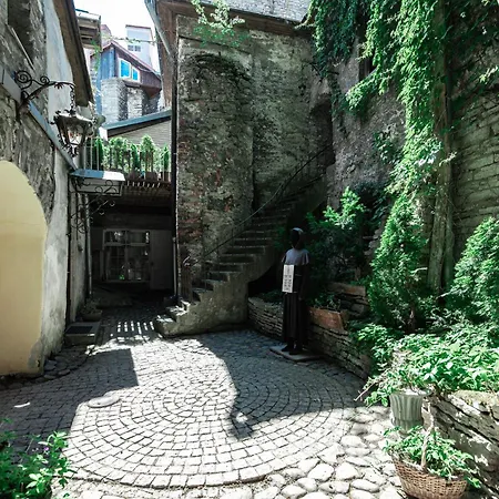 Airhome - Old Dominican Monastery * Таллин