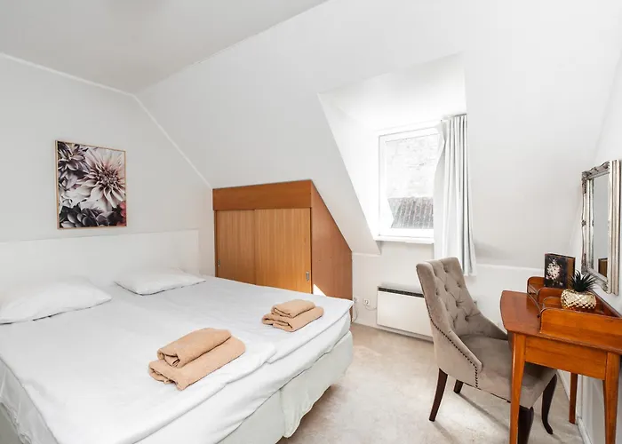 Airhome - Old Dominican Monastery Таллин