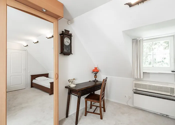 Airhome - Old Dominican Monastery