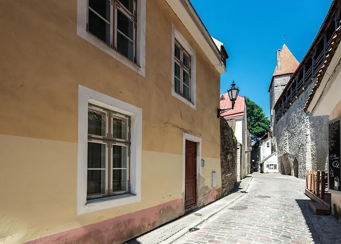 Airhome - Old Dominican Monastery Apartamento